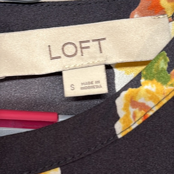 Loft Dress - Picture 3 of 5